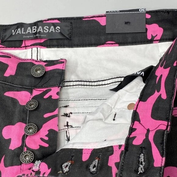 NEW VALABASAS Men's Cargo Jeans Black/Pink Size 30 Commander Rose Shadow Stacked - Picture 6 of 10